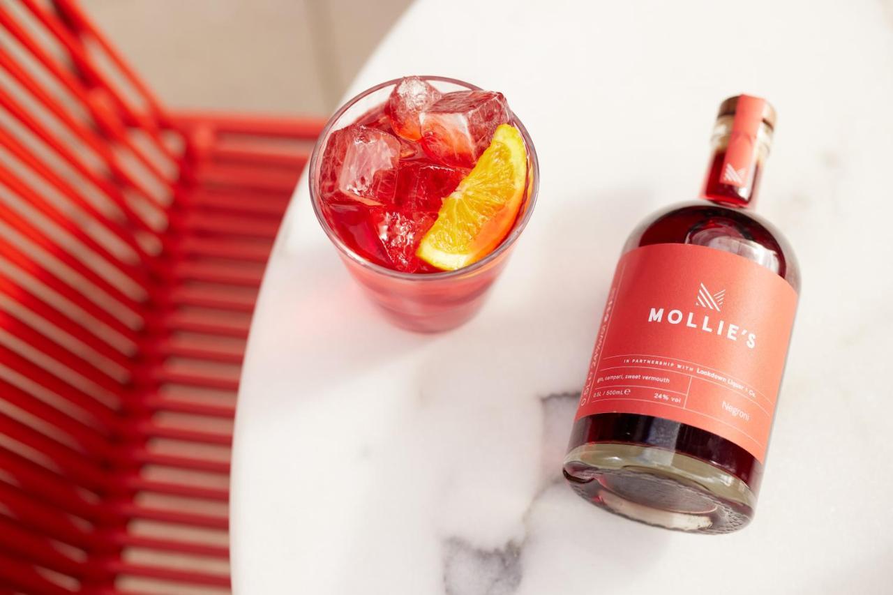 Mollie's & Diner Bristol Hotel Filton
