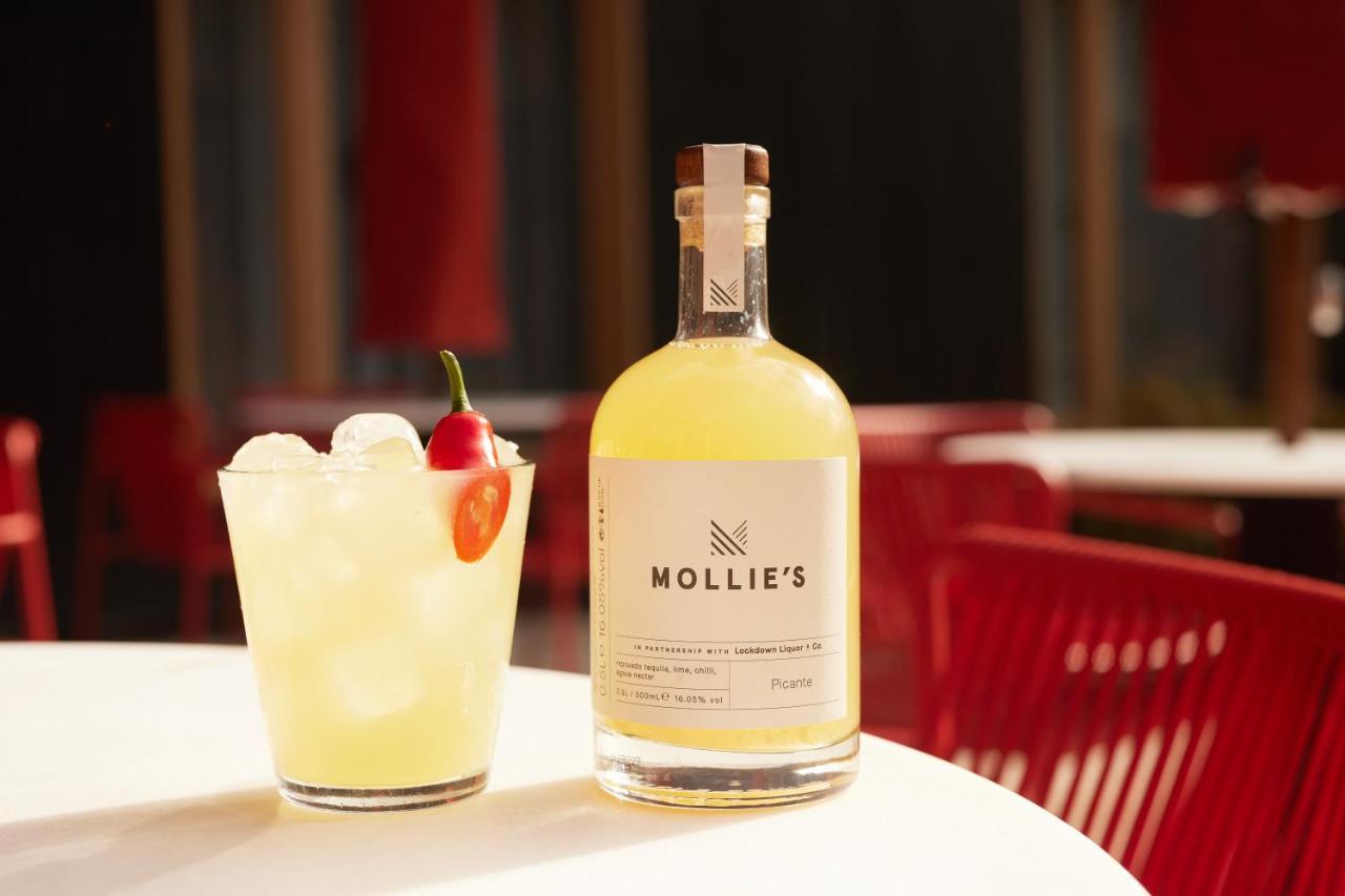 Mollie's & Diner Bristol Hotel